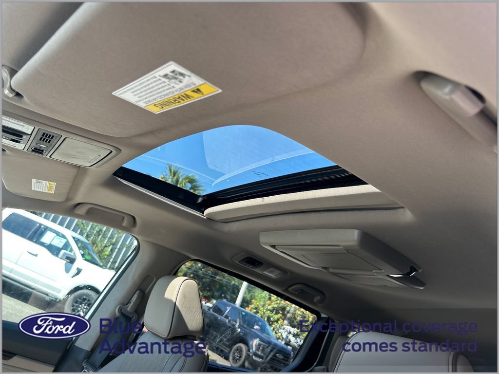 Used 2024 Honda Odyssey Elite image 10