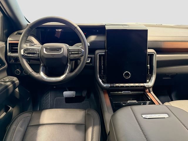 Used 2025 GMC Yukon XL Denali image 22