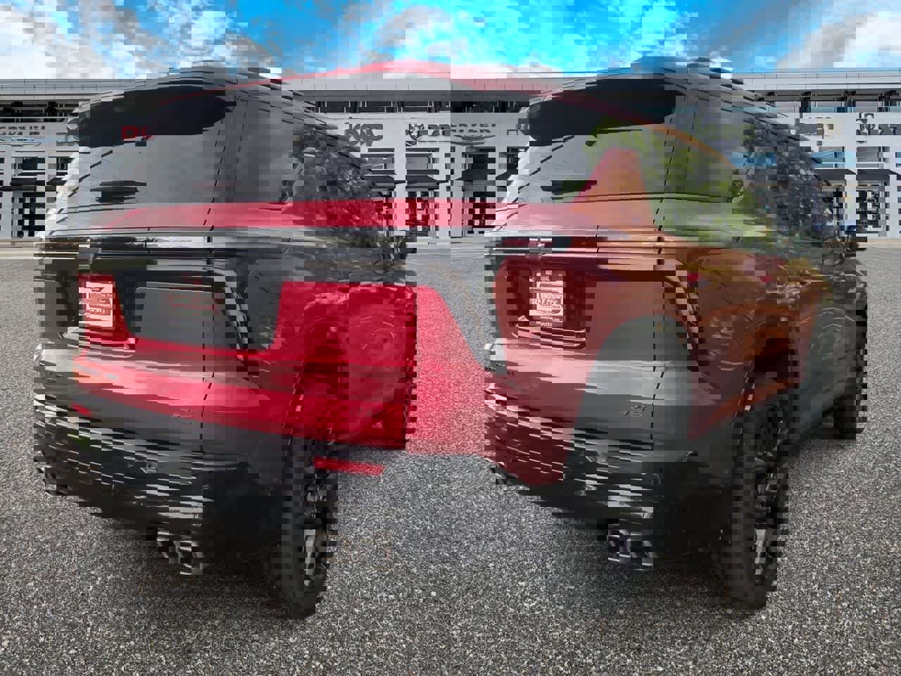 Used 2024 Chevrolet Traverse RS image 8