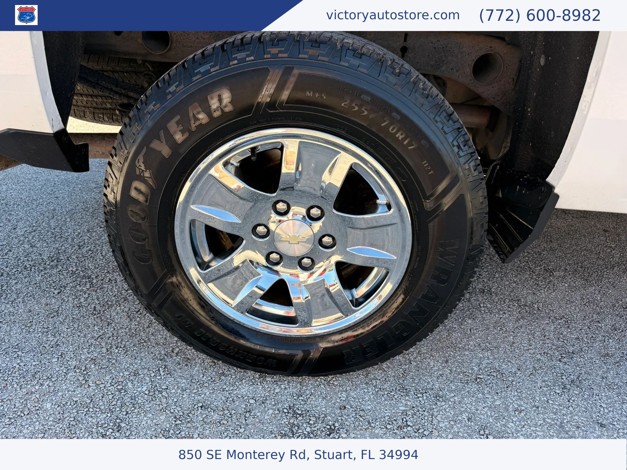 Used 2018 Chevrolet Silverado 1500 LT AWD/4WD image 8