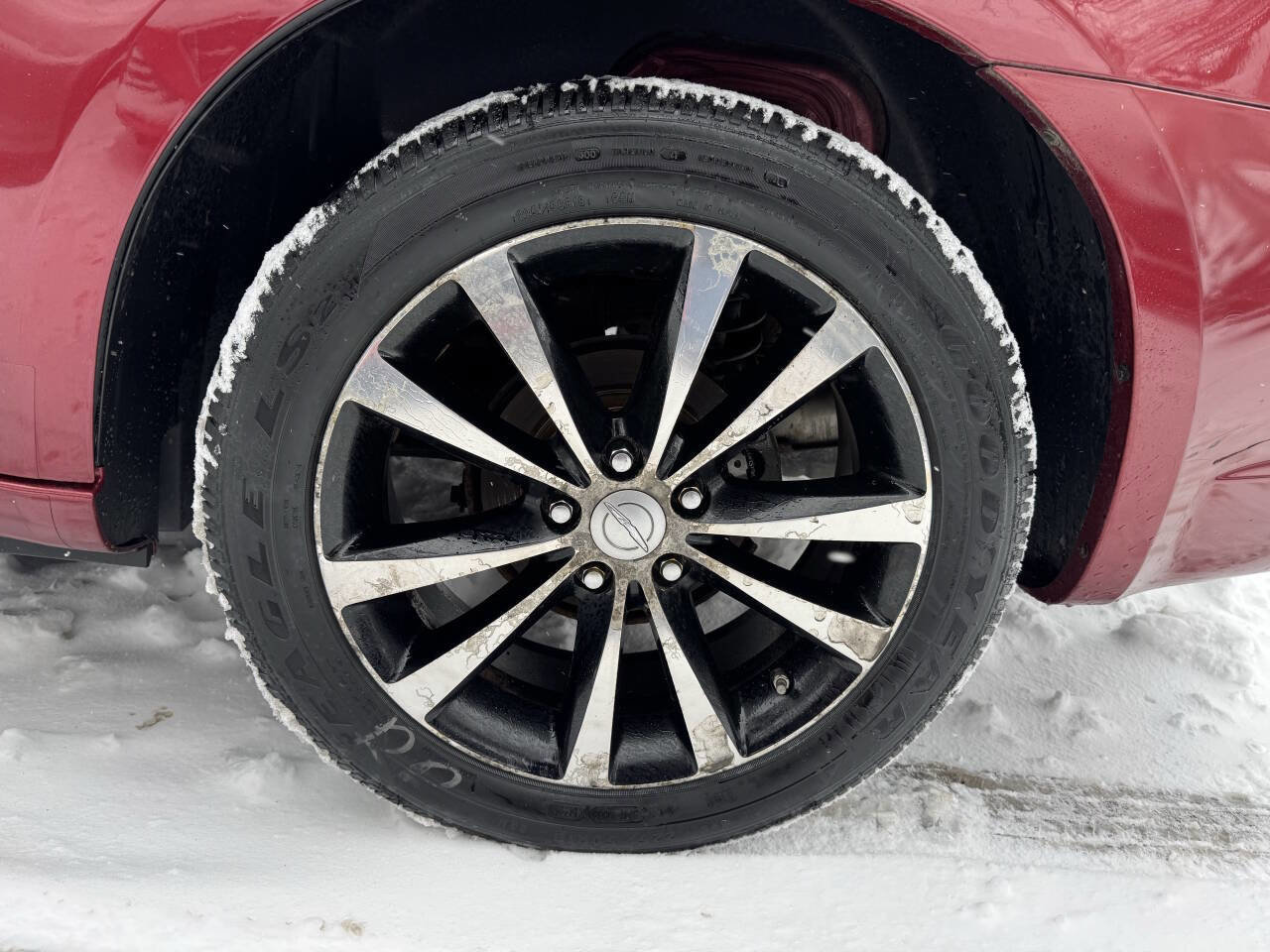 Used 2012 Chrysler 200 S image 10