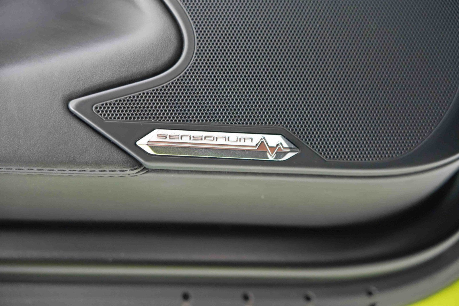 Used 2015 Lamborghini Aventador LP 700-4 image 27