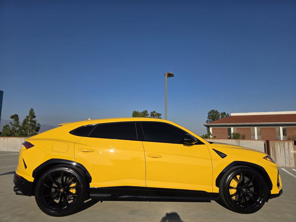 Used 2019 Lamborghini Urus image 7