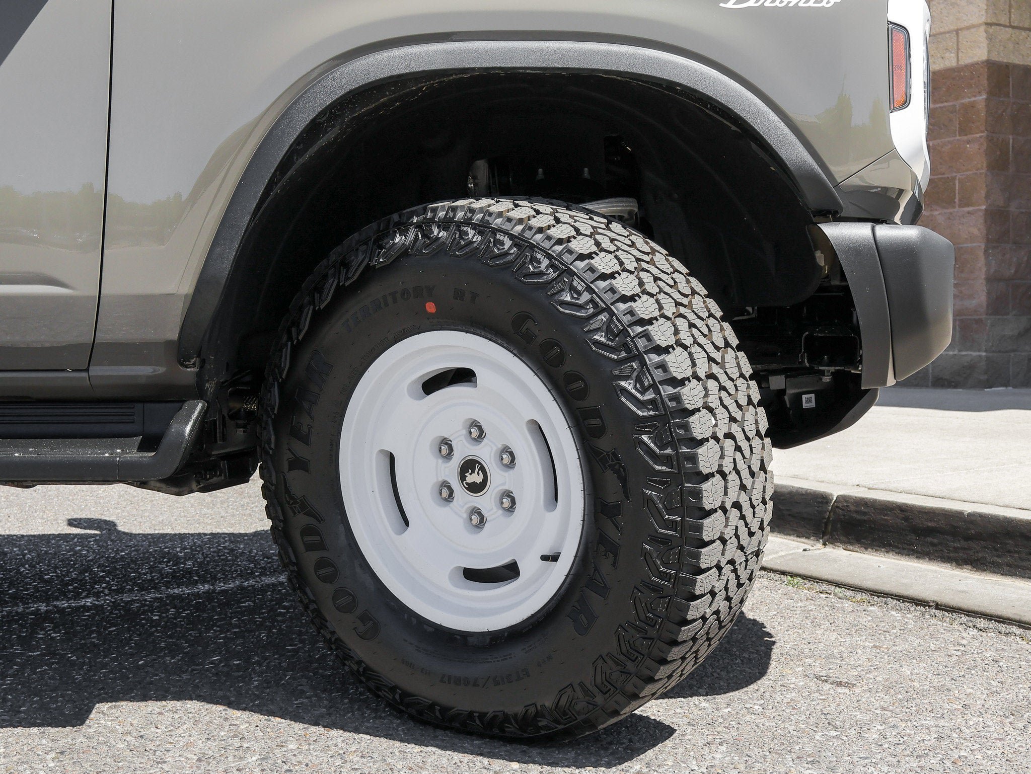 New 2026 Ford Bronco Heritage Edition AWD/4WD image 13