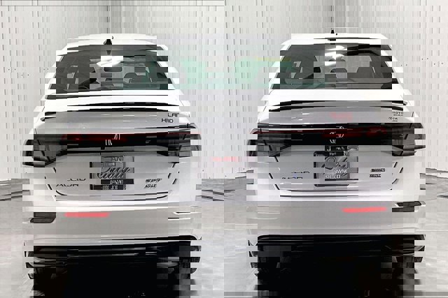 Used 2024 Honda Accord Sport image 4