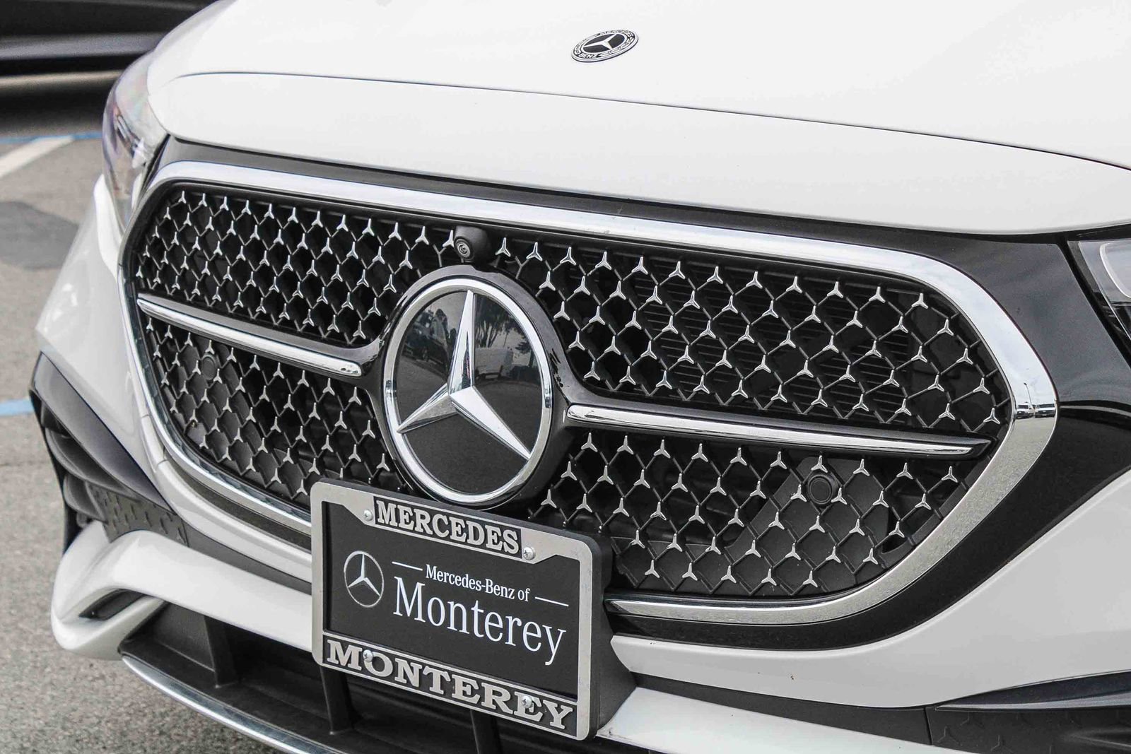 Certified 2025 Mercedes-Benz E 350 4MATIC Sedan image 5