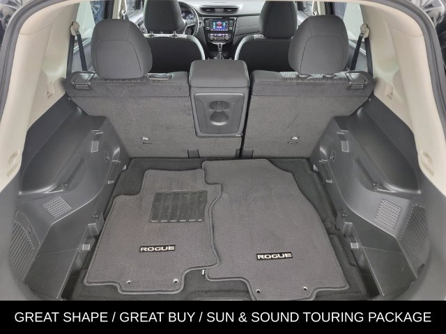 Used 2019 Nissan Rogue SV w/ Sun & Sound Touring Package AWD/4WD image 16