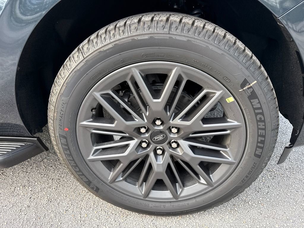 New 2026 Ford Expedition Max Platinum AWD/4WD image 12