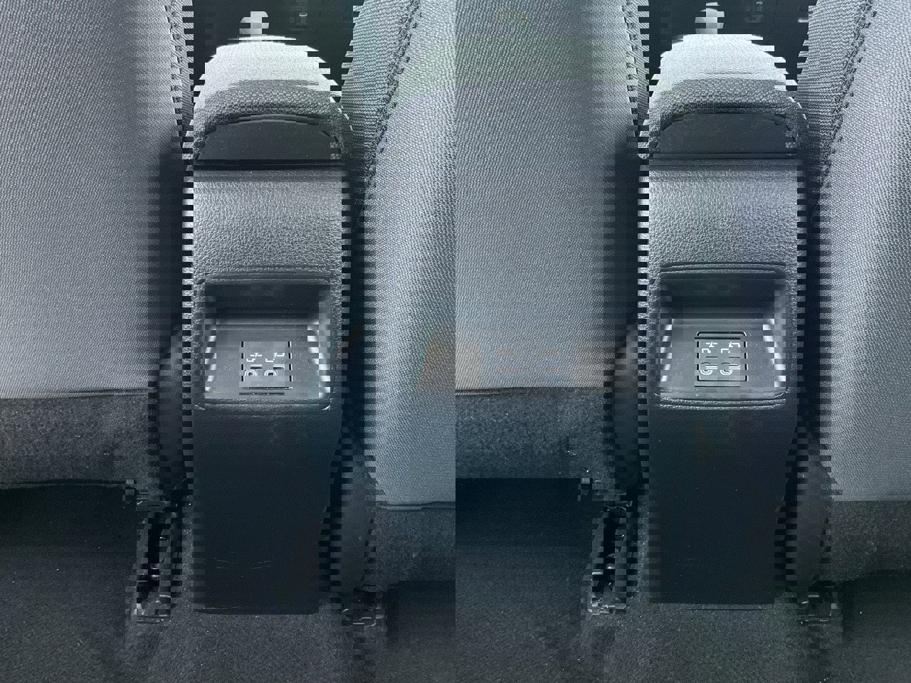 Used 2025 Toyota Corolla LE image 18