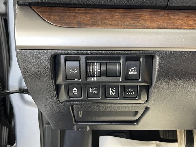 Used 2019 Subaru Outback 2.5i Limited w/ Popular Package #2 AWD/4WD image 13
