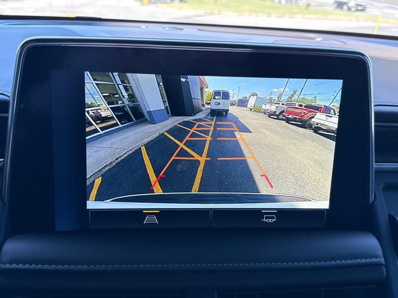 Used 2024 Chevrolet Suburban LT image 22