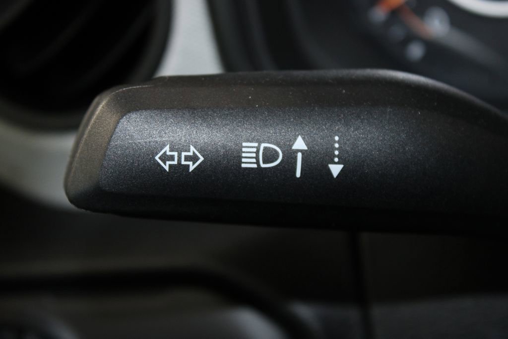 Used 2024 Jeep Wrangler Sport S image 27