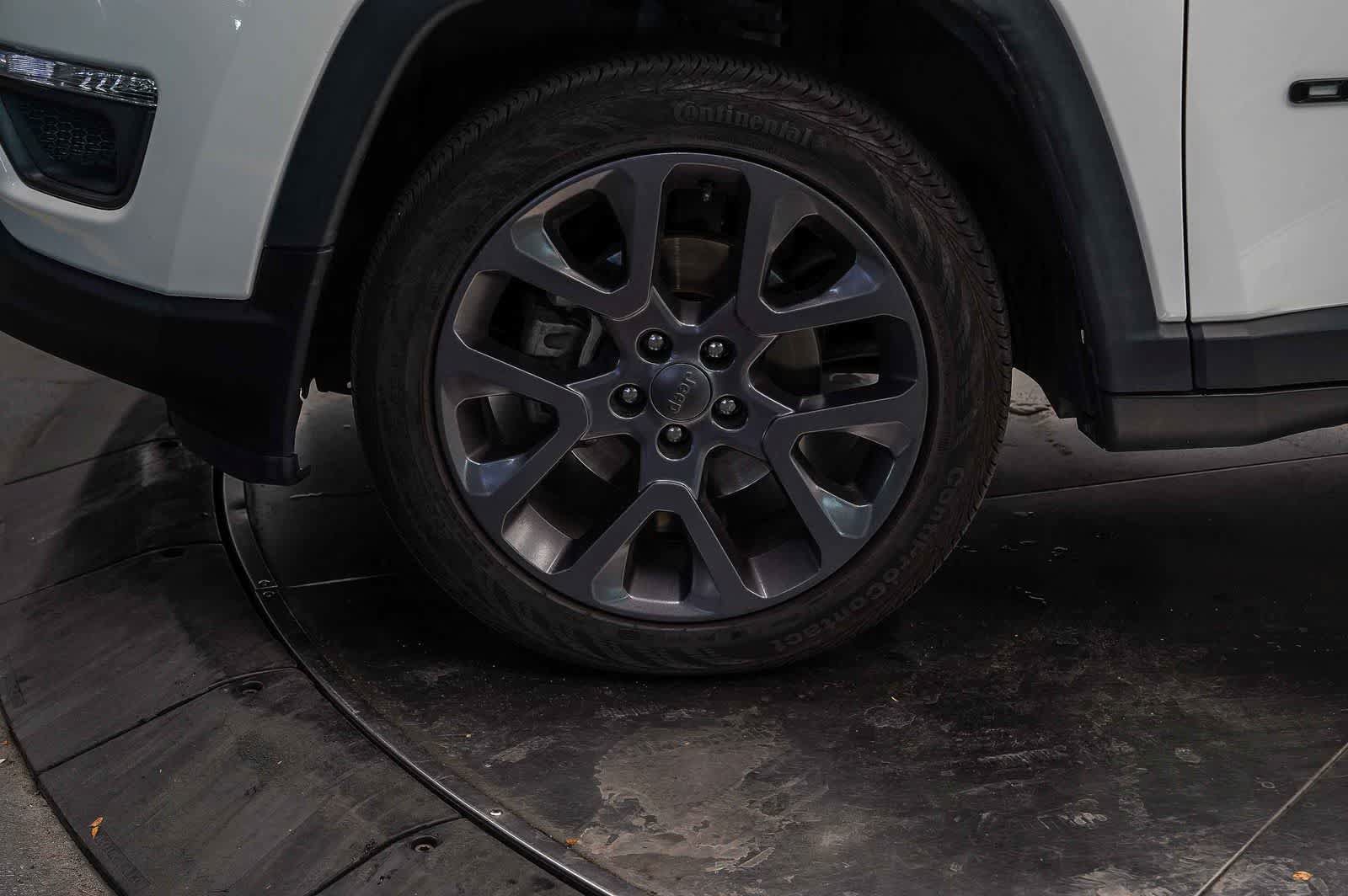 Used 2020 Jeep Compass High Altitude AWD/4WD image 9