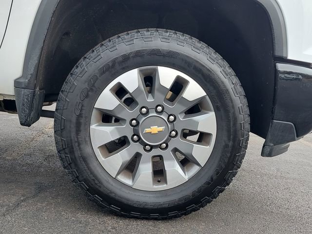 Used 2024 Chevrolet Silverado 2500 Custom w/ Custom Convenience Package image 34