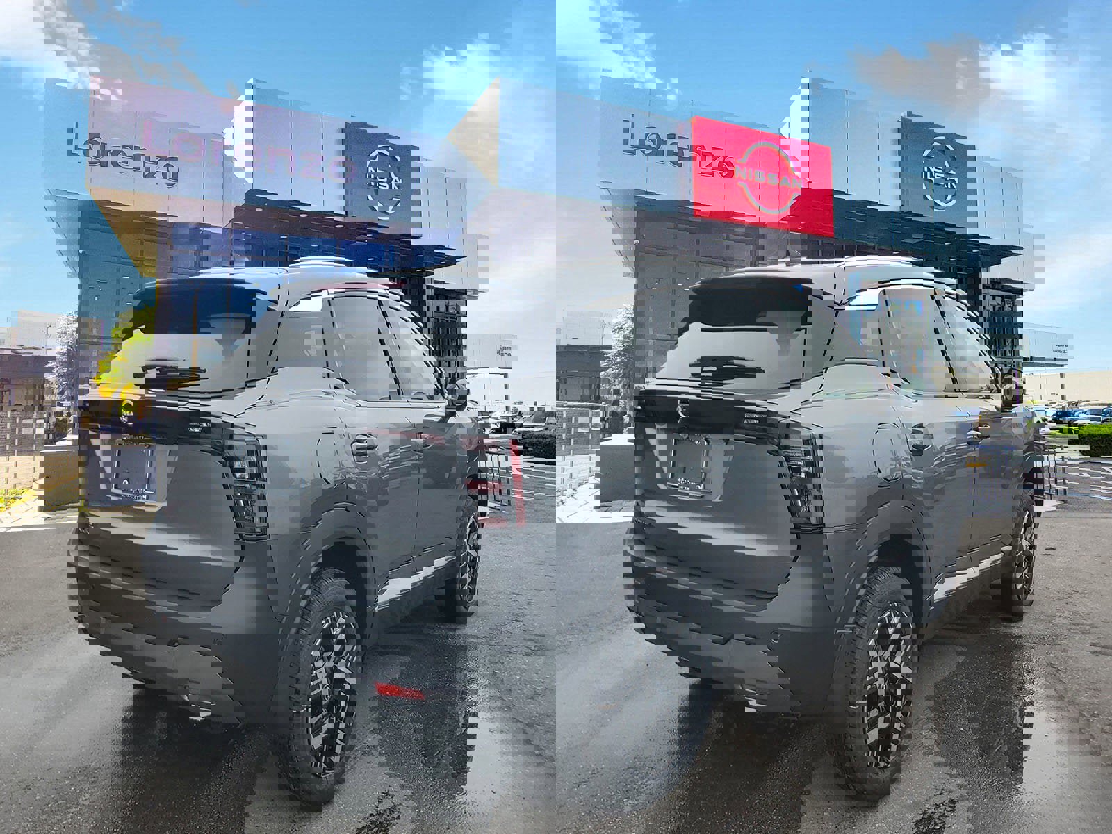 New 2026 Nissan Kicks SV image 4