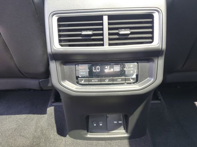 New 2026 Volkswagen Atlas SEL Premium R-Line image 15