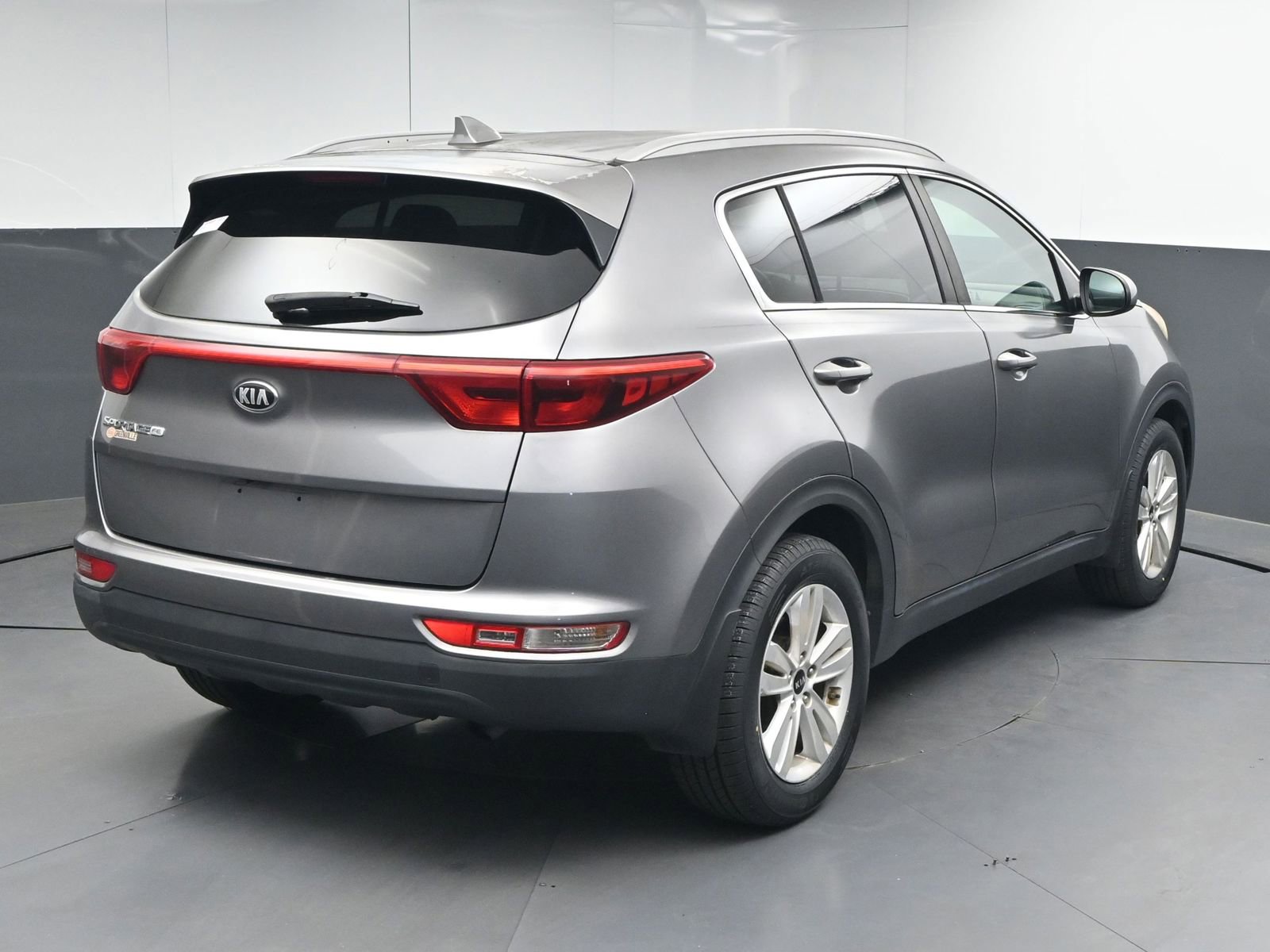 Used 2017 Kia Sportage LX w/ LX Popular Package image 7