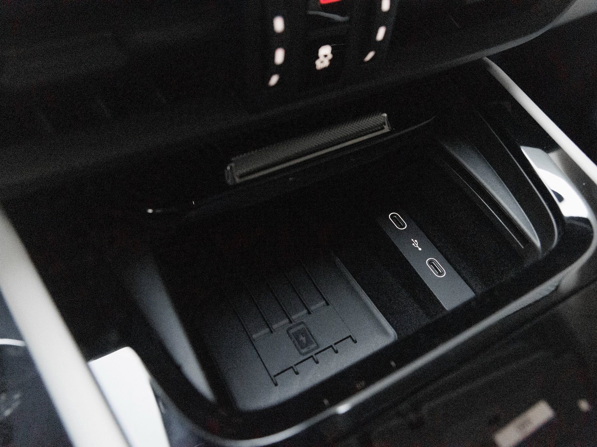 New 2026 Porsche Cayenne Turbo image 24