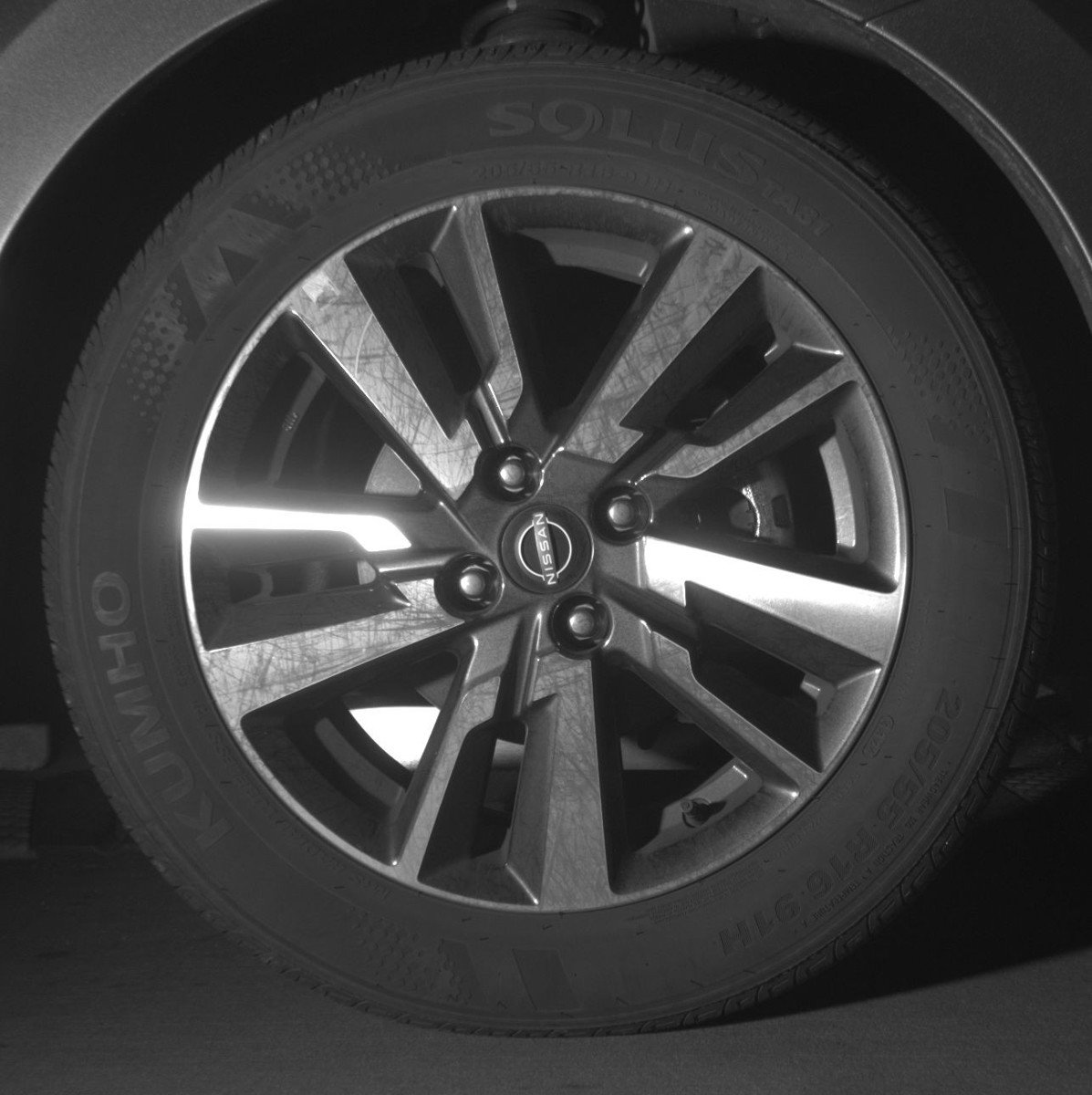 Used 2025 Nissan Versa SV image 13