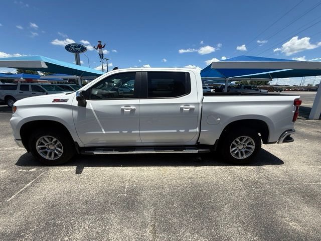 Used 2025 Chevrolet Silverado 1500 LT AWD/4WD image 9