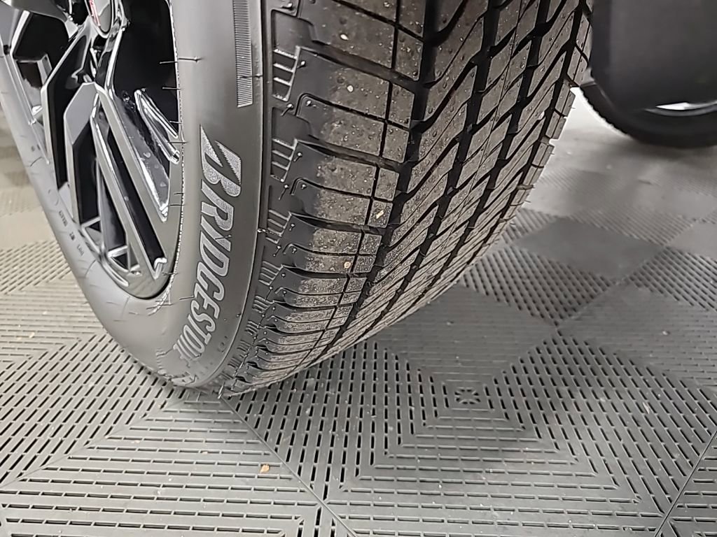 New 2026 GMC Sierra 1500 Denali w/ Technology Package image 44