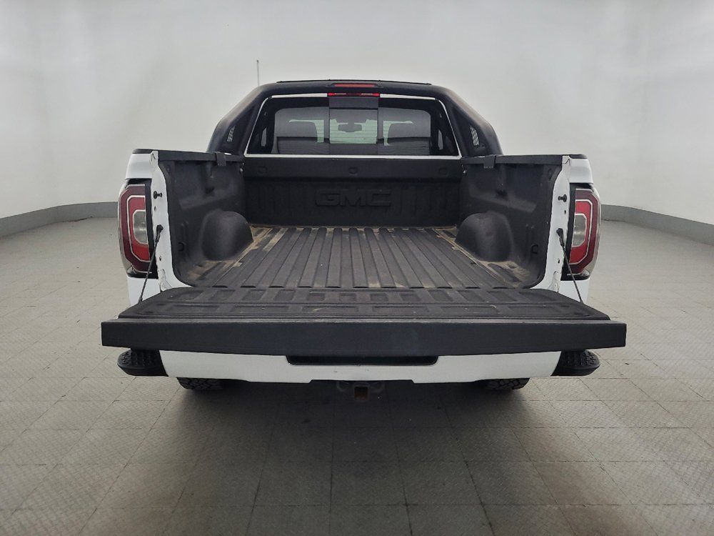 Used 2018 GMC Sierra 1500 SLT w/ All Terrain X Package AWD/4WD image 29