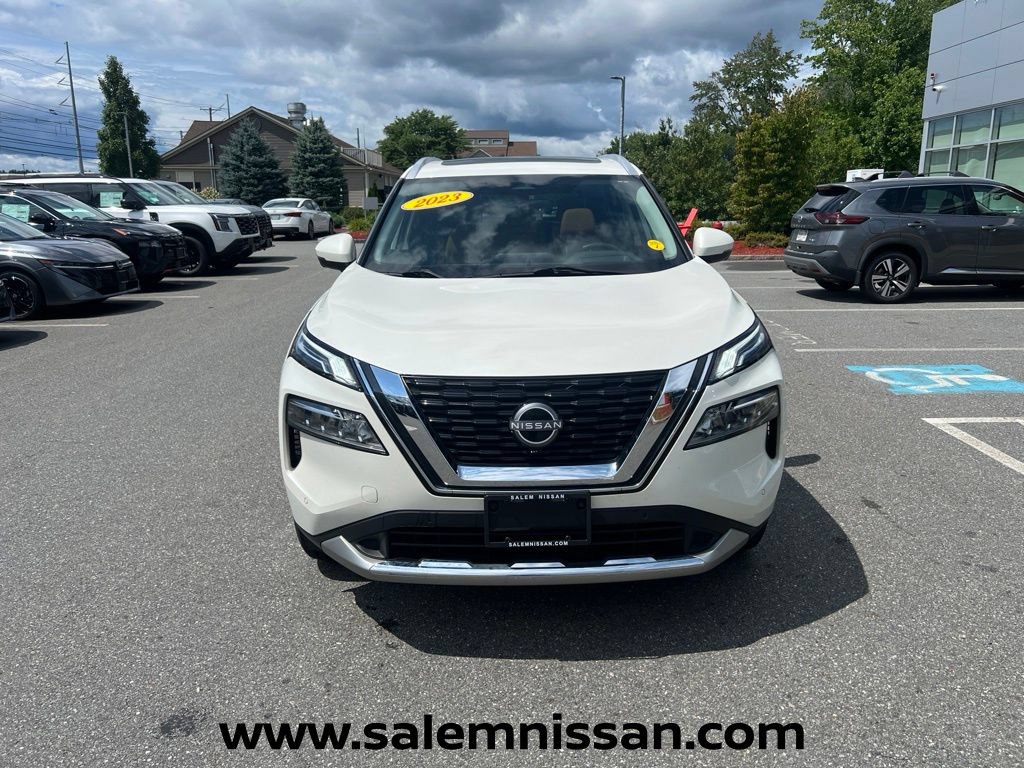 Used 2023 Nissan Rogue Platinum w/ Platinum Premium Package AWD/4WD image 2