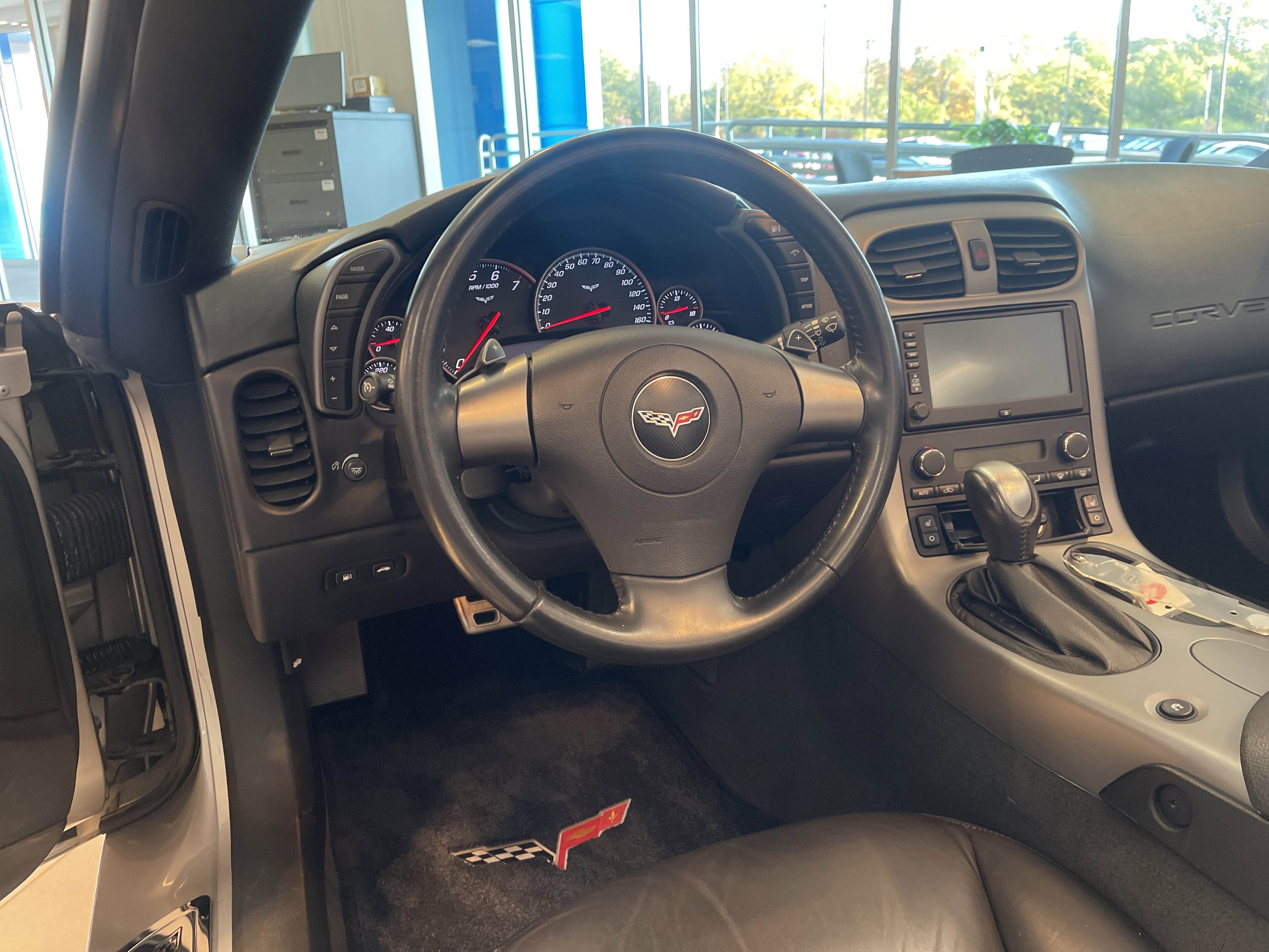 Used 2006 Chevrolet Corvette Convertible w/ Preferred Equipment Group image 18