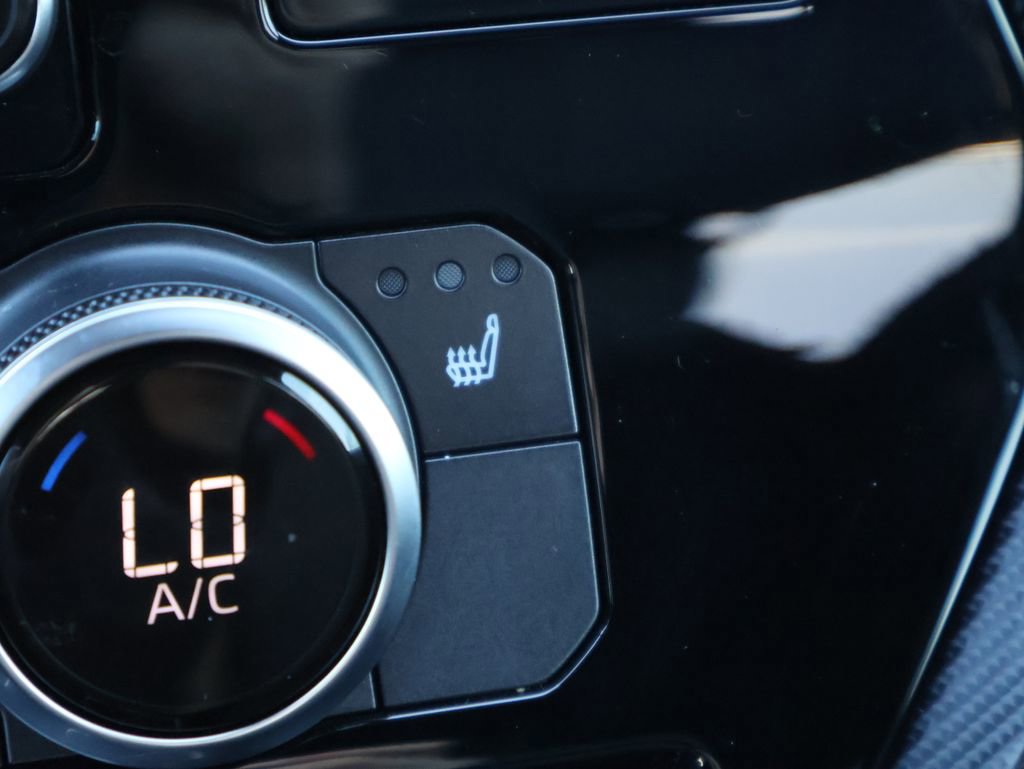 Used 2021 Toyota Highlander XSE image 27