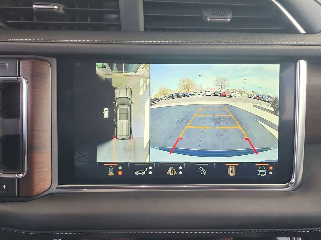 Certified 2024 GMC Yukon Denali Ultimate w/ LPO, Floor Liner Package image 15