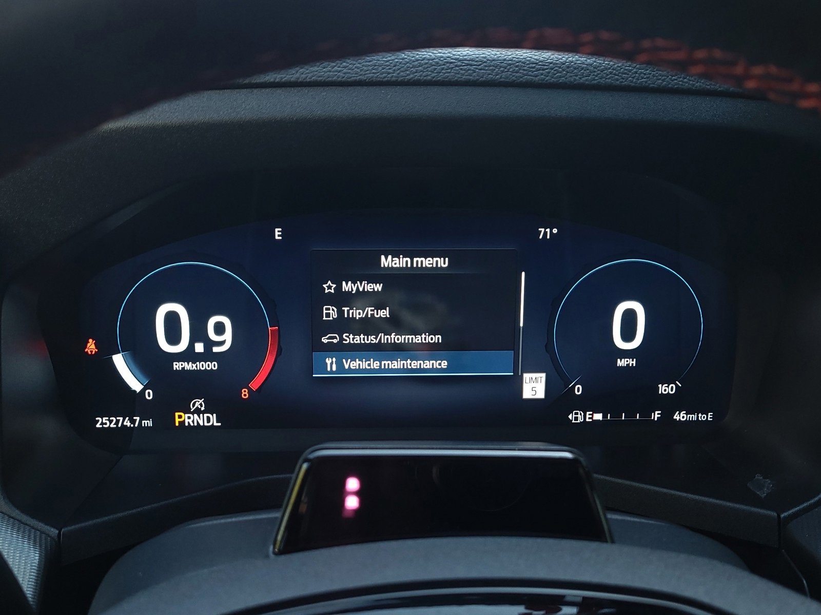 Used 2025 Ford Explorer ST-Line image 26