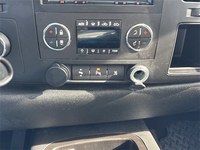 Used 2011 GMC Sierra 1500 SLE w/ Regional Value Package image 26