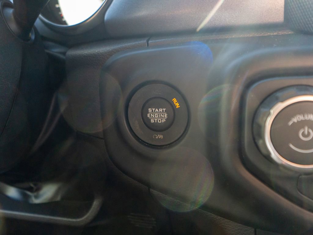 Used 2022 Jeep Gladiator Mojave w/ LED Lighting Group image 23