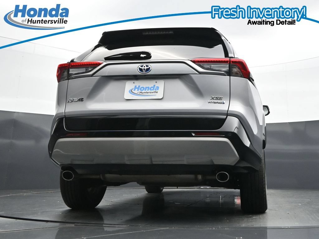 Used 2022 Toyota RAV4 XSE AWD/4WD image 34