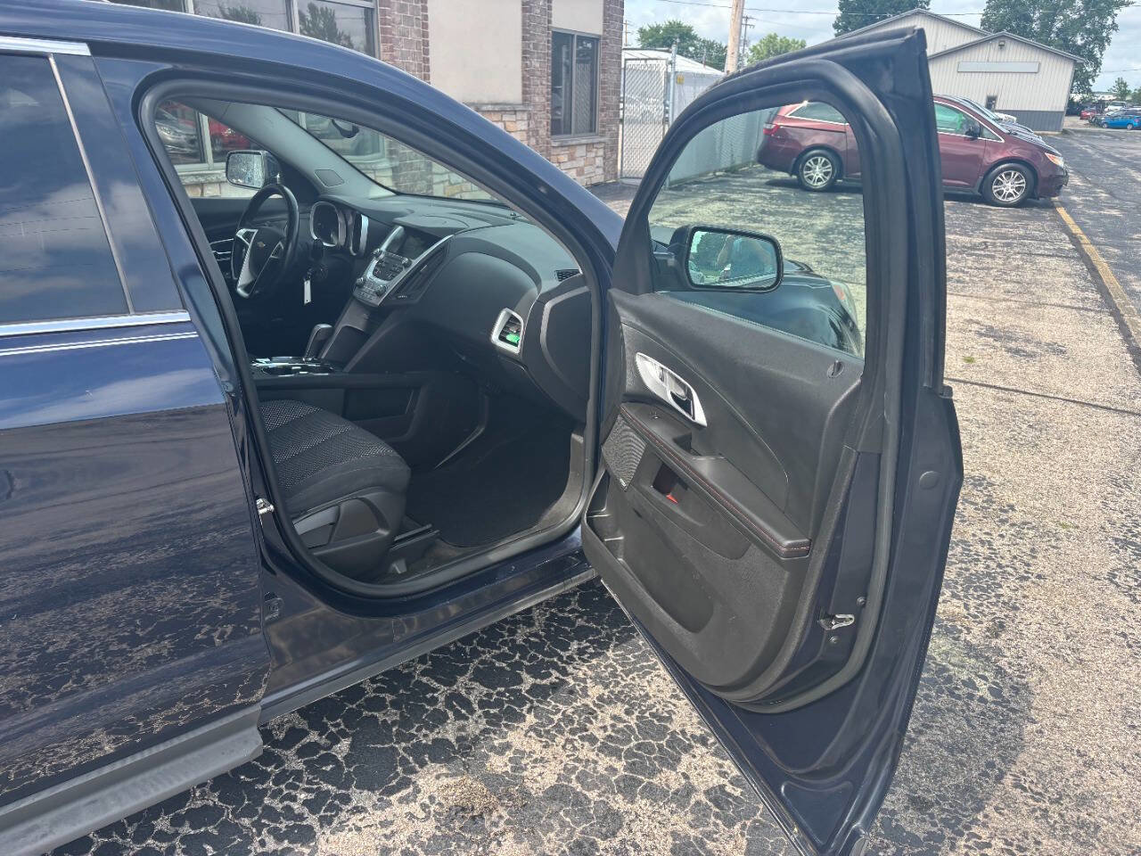 Used 2015 Chevrolet Equinox LT image 15