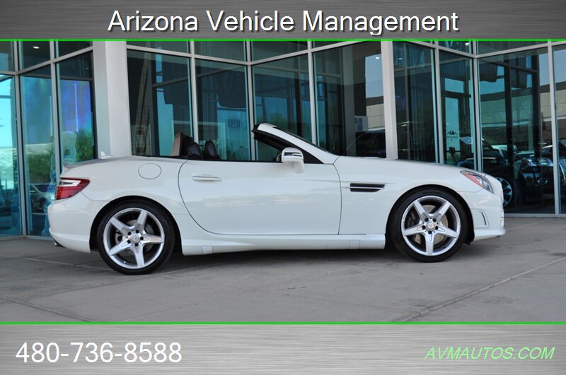Used 2012 Mercedes-Benz SLK 350 image 5