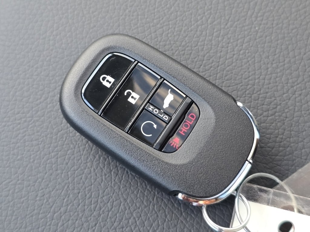 New 2025 Honda Pilot Touring image 36