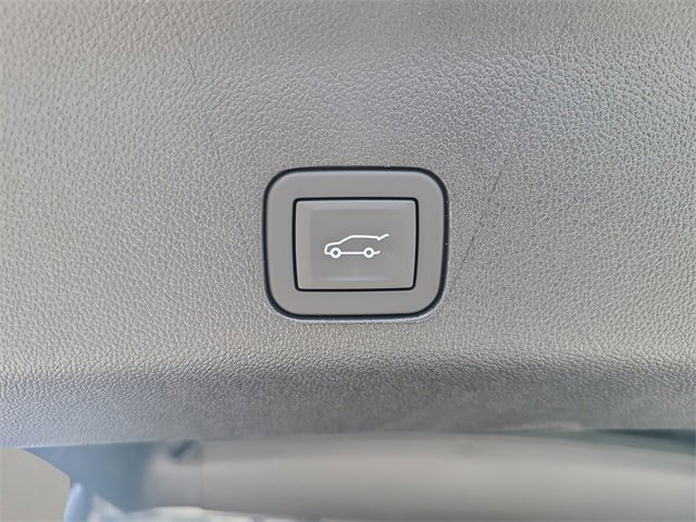 New 2025 Chevrolet Suburban LT w/ Comfort Package image 10