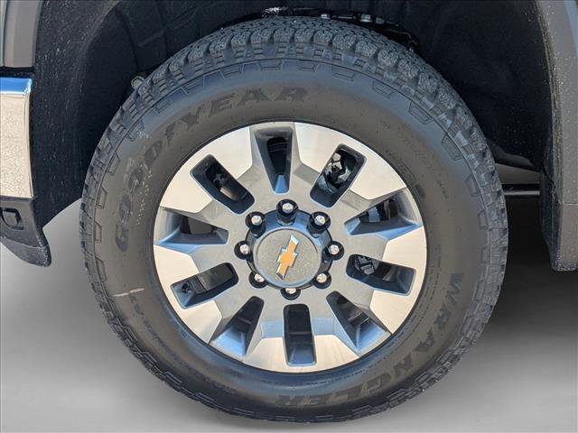 New 2026 Chevrolet Silverado 2500 LT image 9