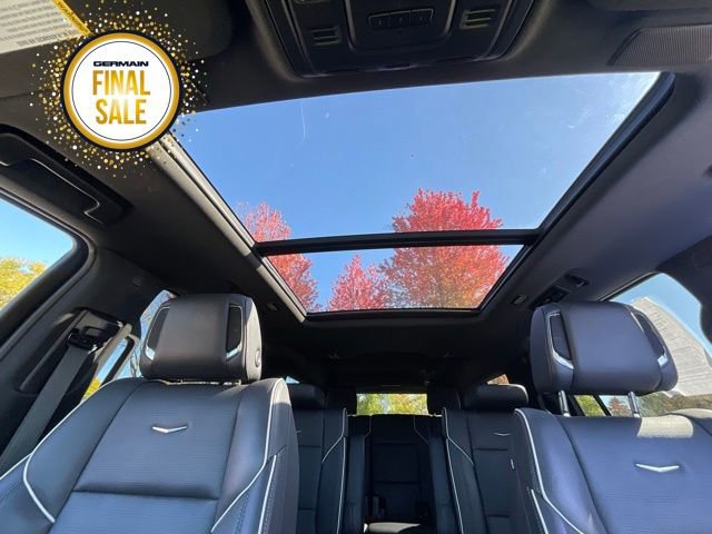 Used 2023 Cadillac Escalade ESV Premium Luxury image 18