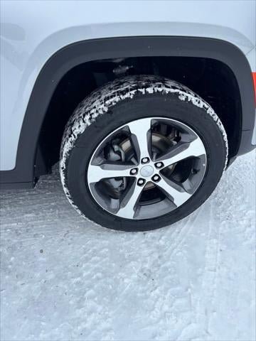 New 2026 Jeep Grand Cherokee Limited AWD/4WD image 45