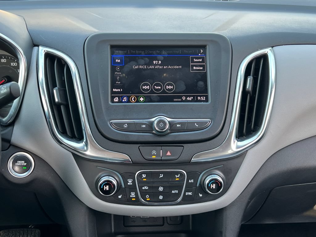 Used 2024 Chevrolet Equinox LT AWD/4WD image 18