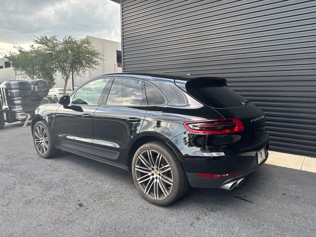 Used 2018 Porsche Macan Sport Edition AWD/4WD image 3