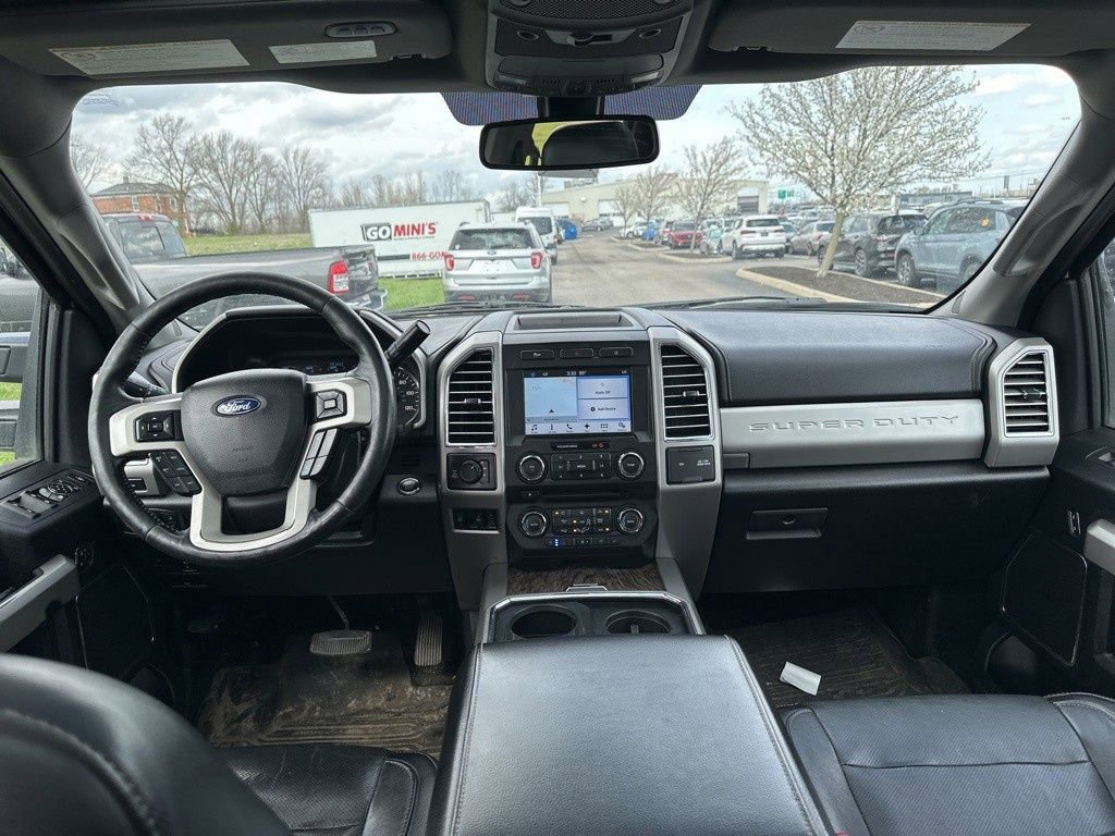 Used 2017 Ford F250 Lariat w/ Lariat Ultimate Package AWD/4WD image 16