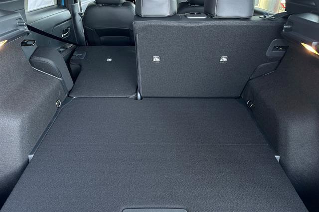 New 2025 Nissan Kicks SR w/ SR Premium Package image 16