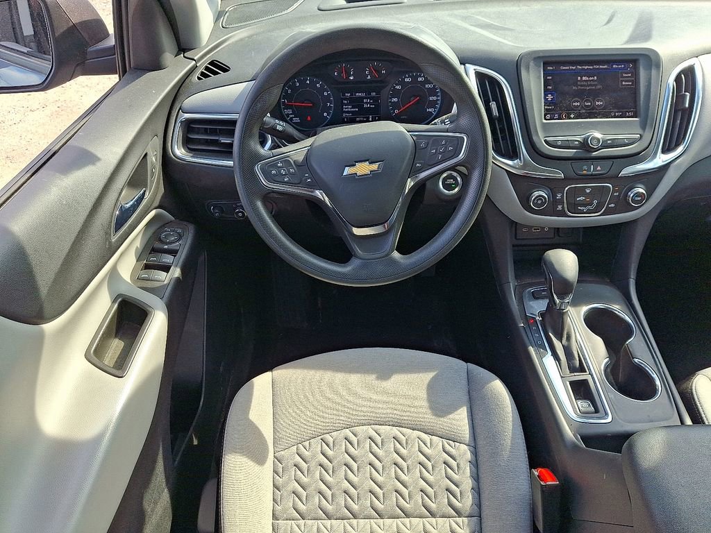 Used 2023 Chevrolet Equinox LS w/ Driver Confidence II Package image 17