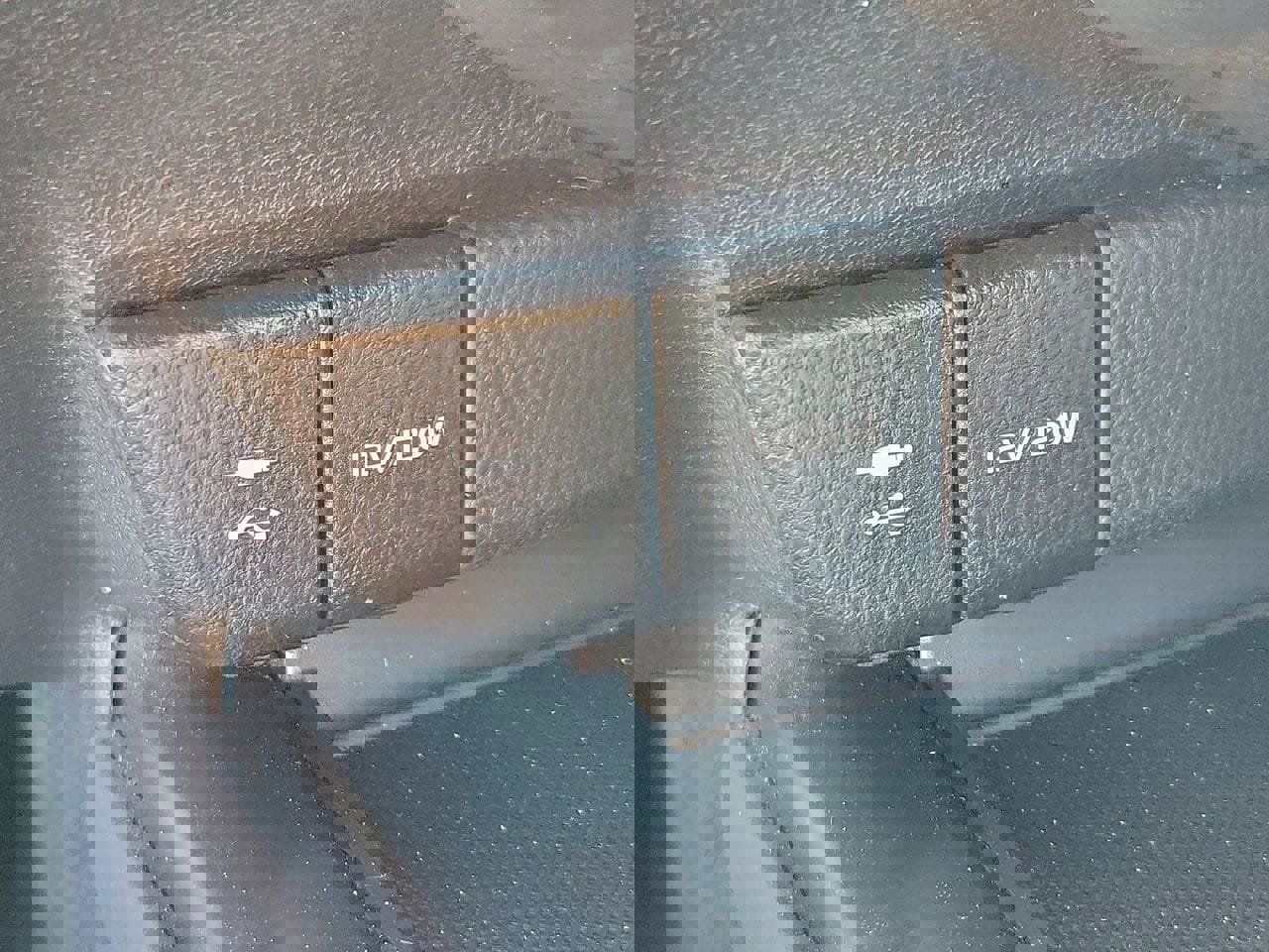 Used 2019 Toyota Camry SE image 27