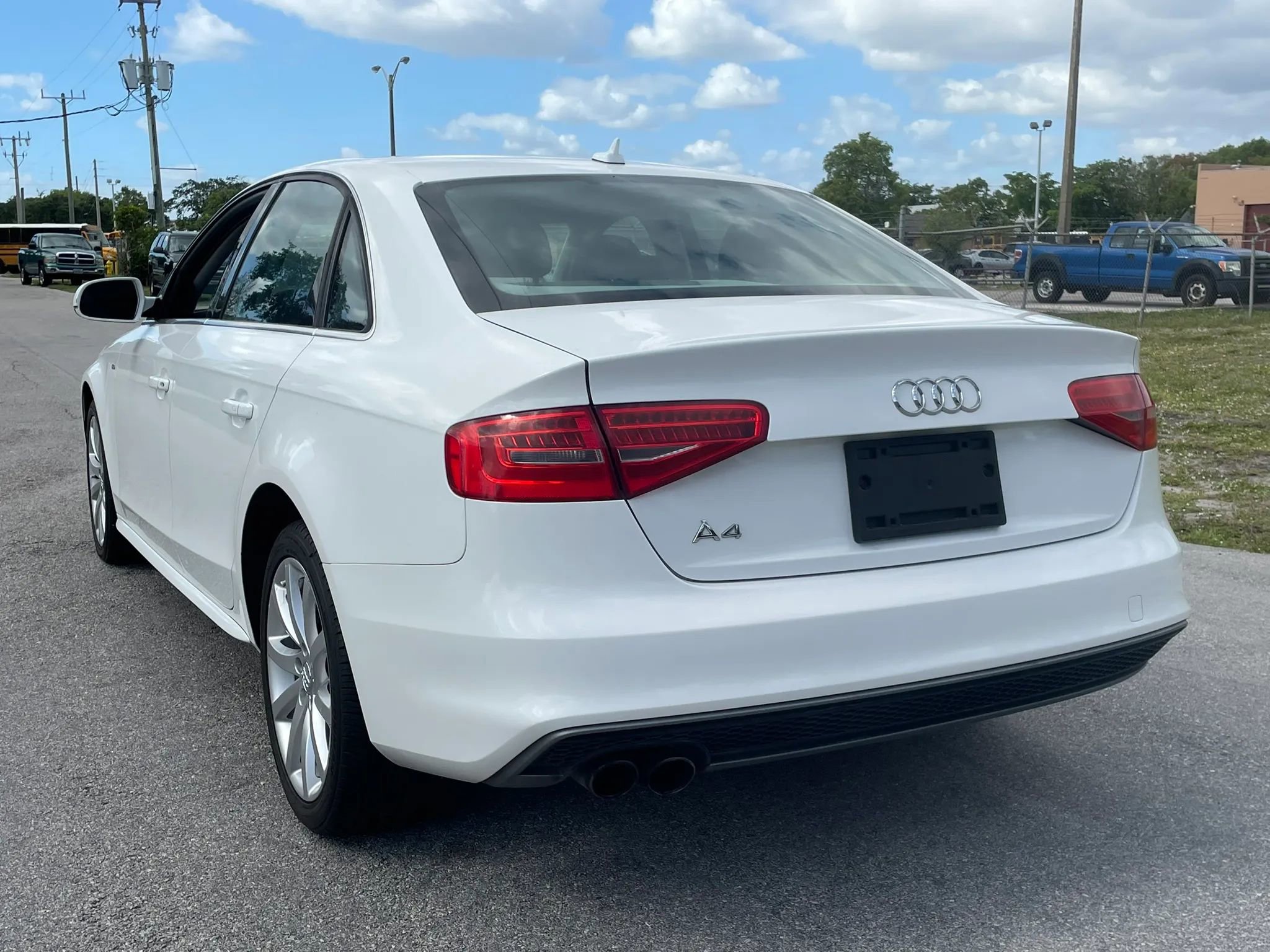 Used 2014 Audi A4 2.0T Premium w/ S Line Style Package FWD image 9