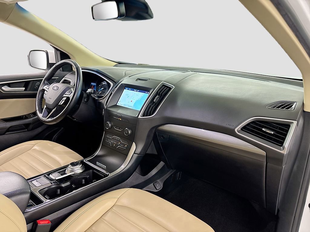 Used 2019 Ford Edge SEL w/ Equipment Group 201A FWD image 14