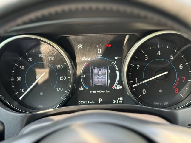 Used 2018 Jaguar XE Premium AWD/4WD image 25